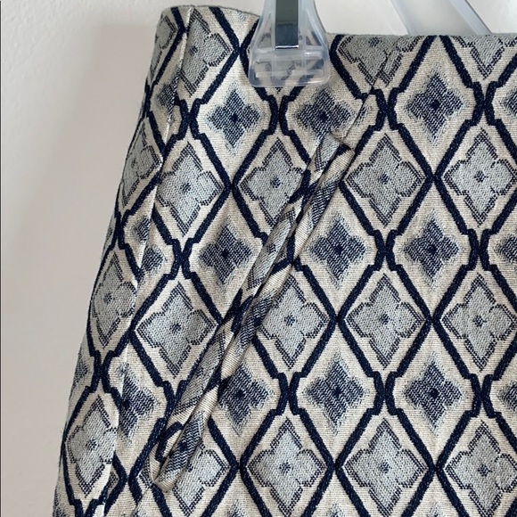 NWT MINI skirt 👩 CASUAL - Picture 2 of 5